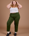 Juliet is 5'8" and wearing 1XL Organic Work Pants in Evergreen