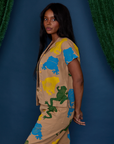 Side view on Paintstamped Pantry Button-Up in Froggy on Kandia