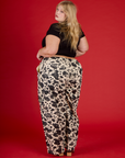 Angled back view of the Cow Drop Pocket Pant on Juliet
