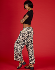 Side view of the Cow Drop Pocket Pant on Kira