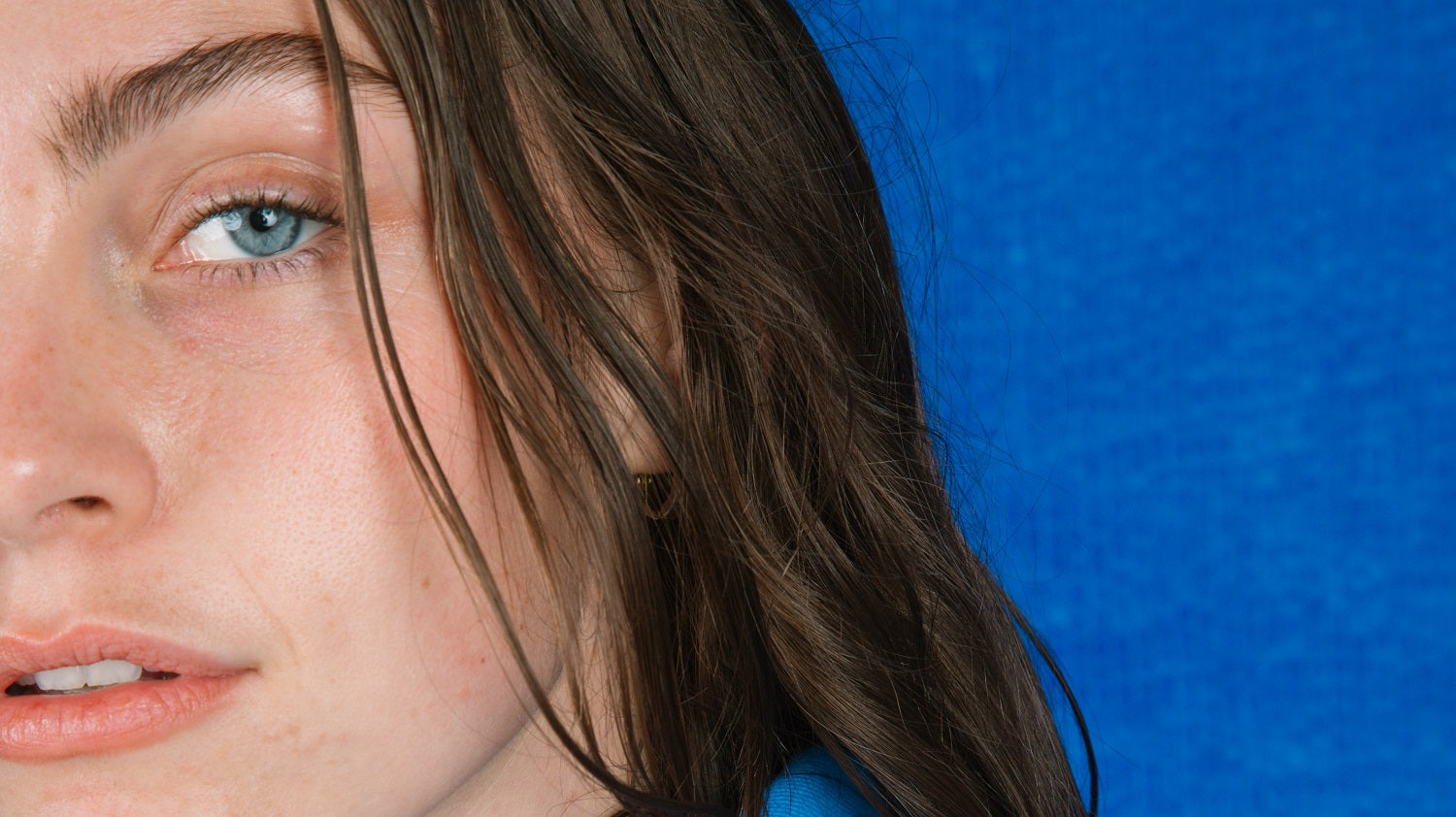 Allison Goldfarb. Looking Blue! Photo Sara Cath