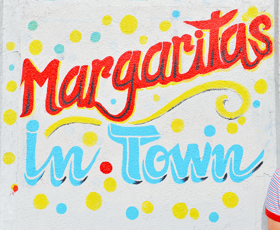 Tanya Bert Photos By Kelsey Reckling- Highland Park - Margaritas in town sign