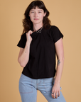 Alex is 5’8” and wearing P Organic Vintage Tee in Basic Black