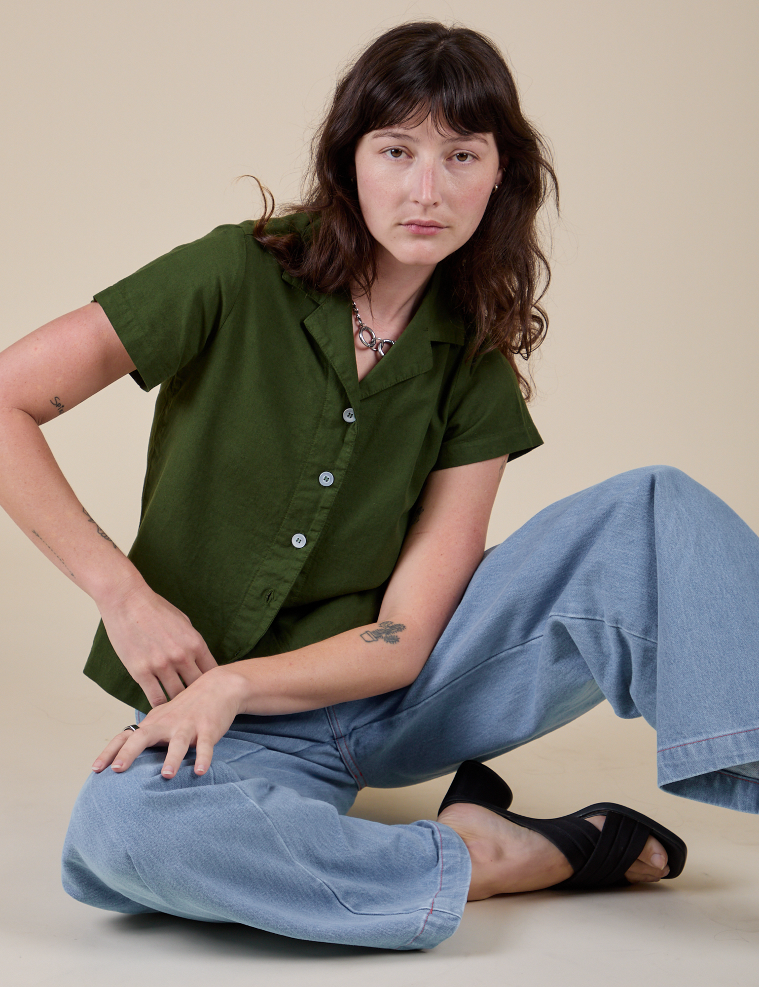 Pantry Button-Up in Evergreen on Alex