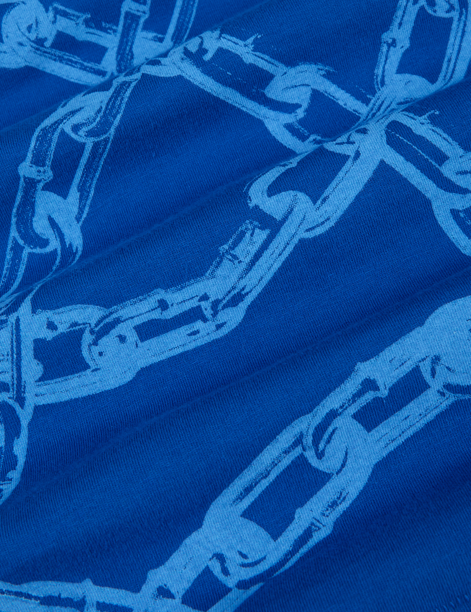 Chain Link Vintage Tee in Royal Blue fabric detail close up
