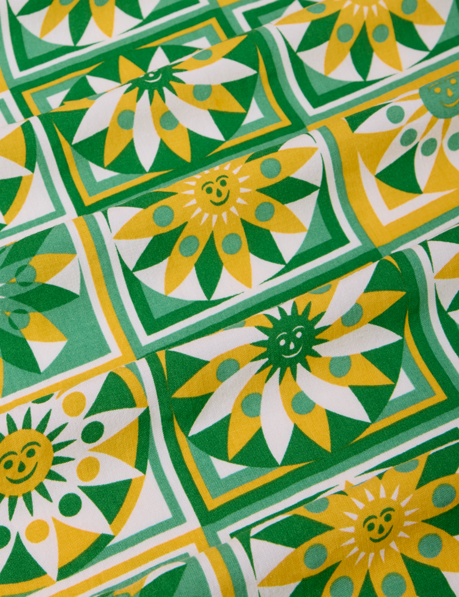 Spring Quilt Print Pantry Button-Up fabric detail close up