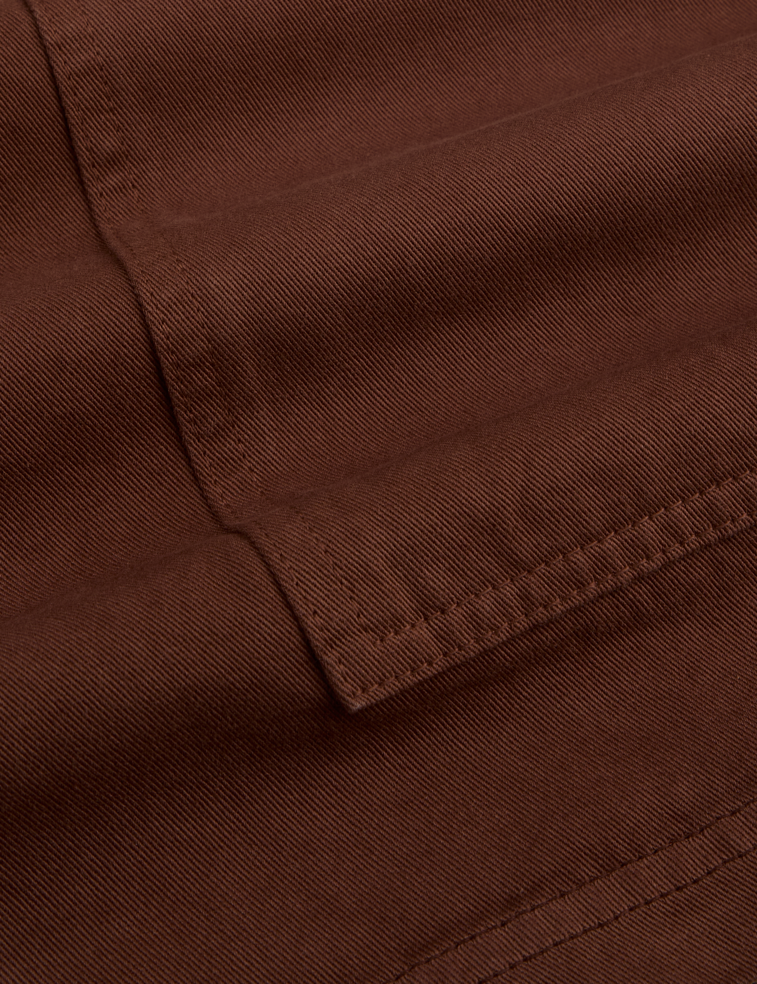 Classic Work Shorts in Fudgesicle Brown fabric detail close up