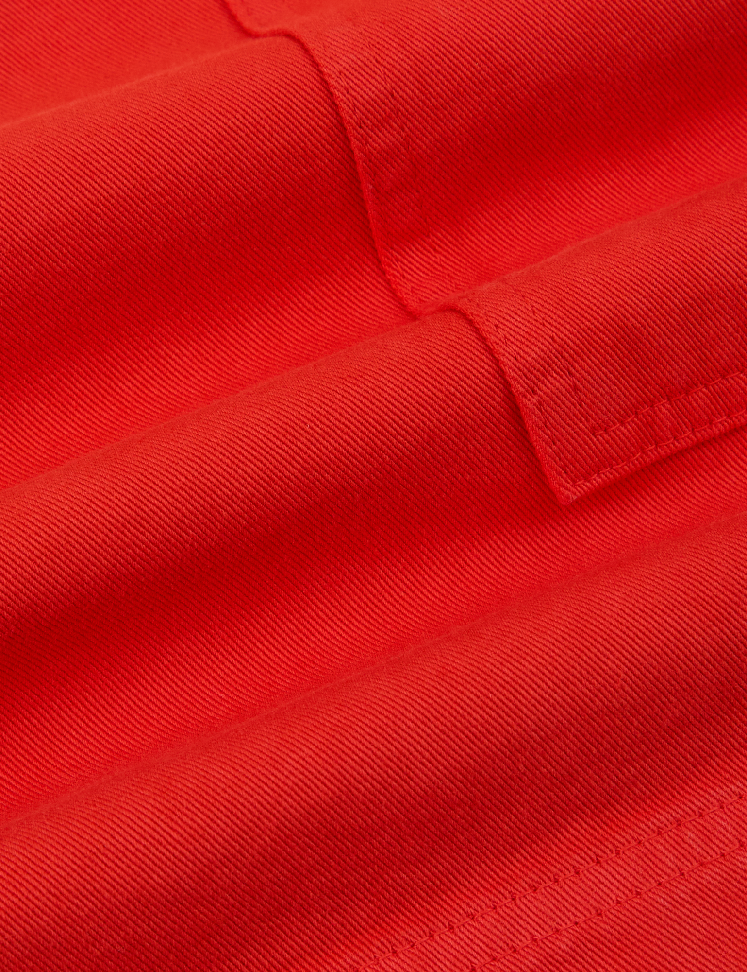 Classic Work Shorts in Mustang Red fabric detail close up