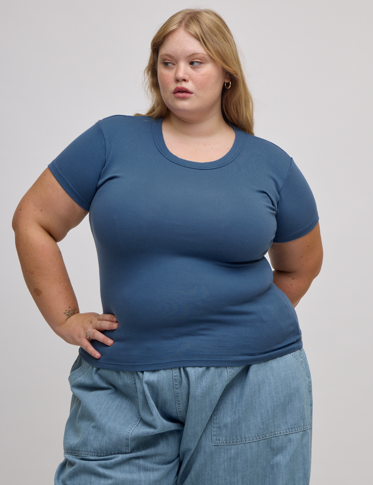 Juliet is wearing Baby Tee in French Blue