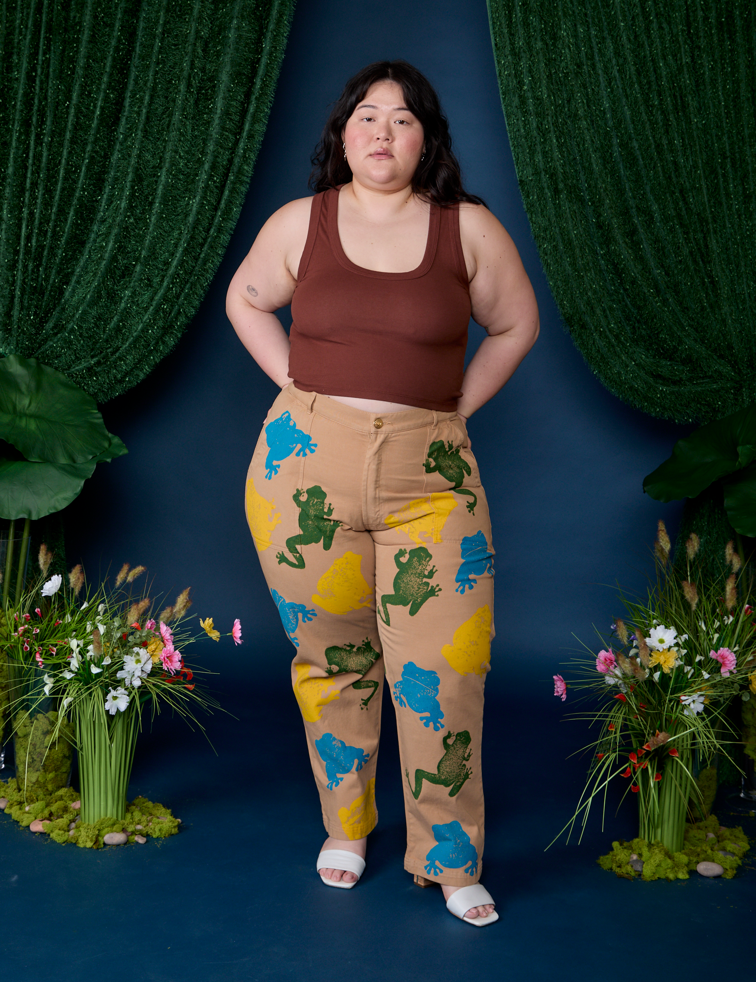 Paintstamped Work Pants in Froggy
and fudgesicle brown Cropped Tank on Ashley