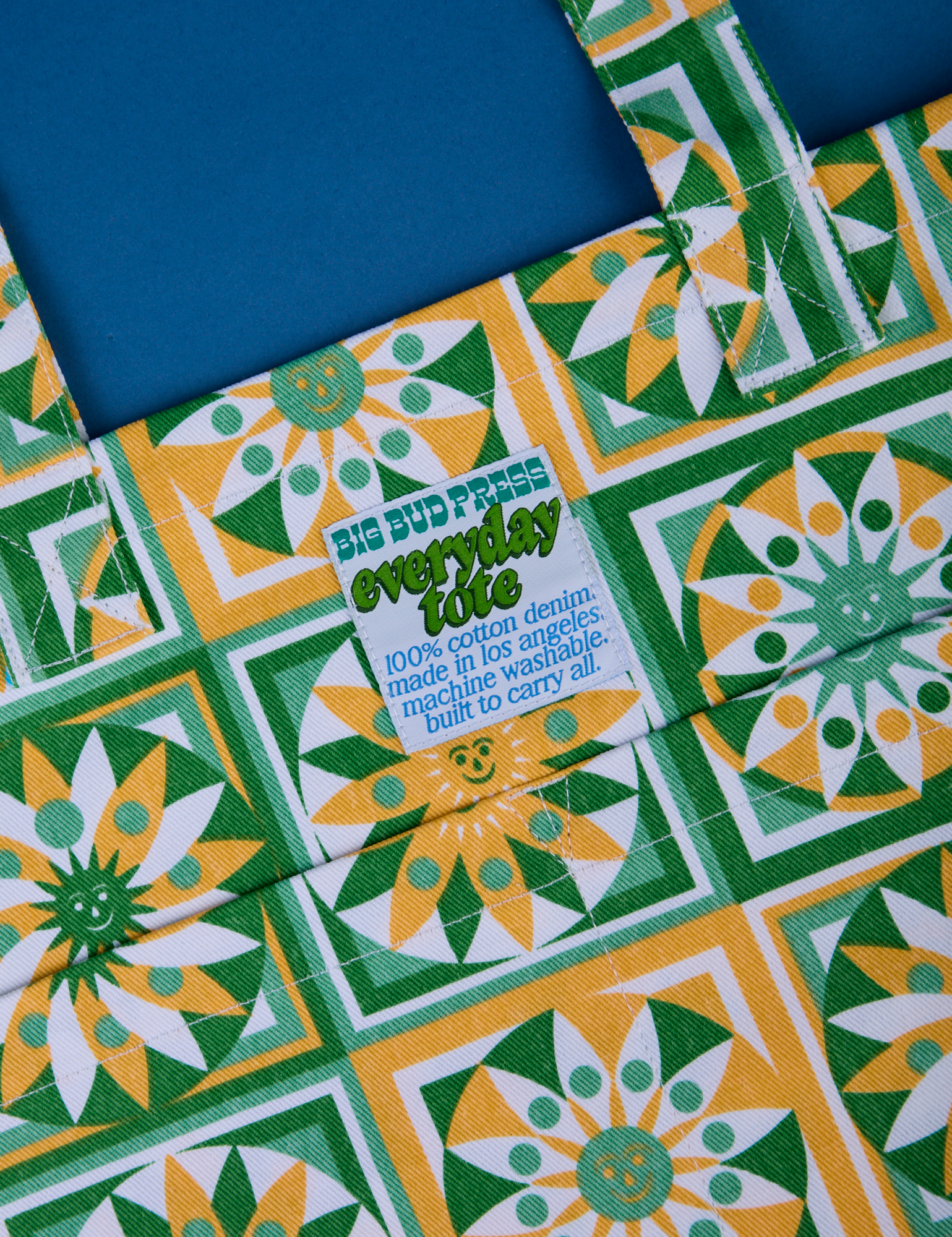 Spring Quilt Printed Everyday Tote close up