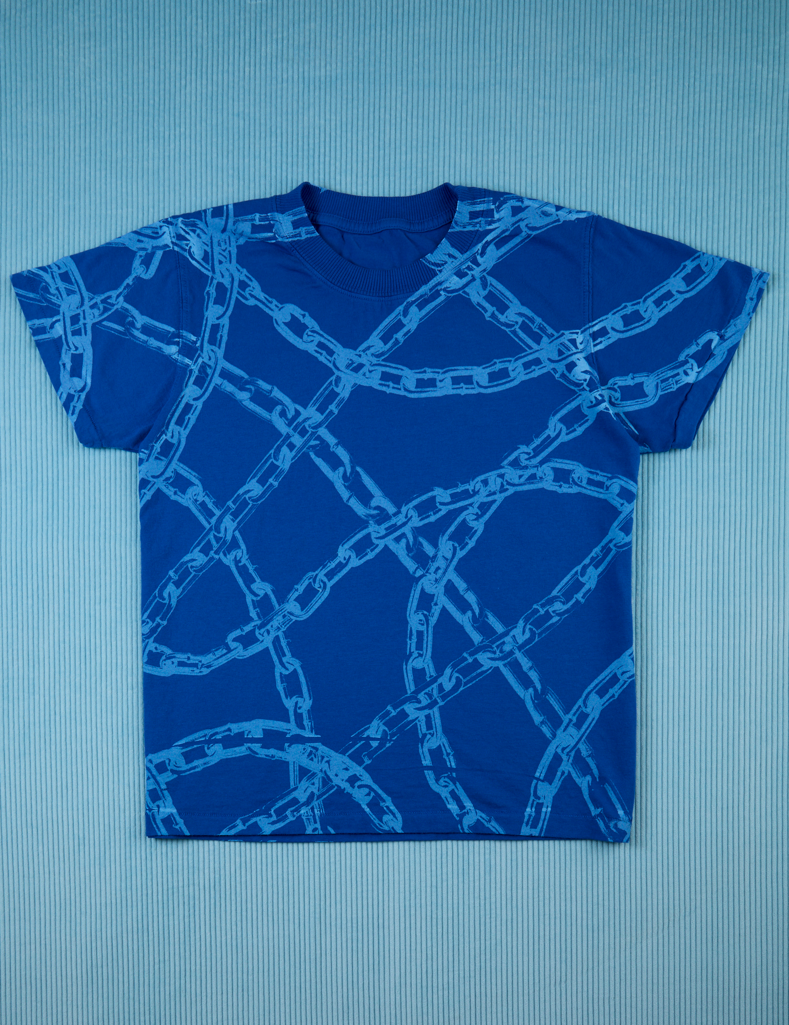 Chain Link Vintage Tee in Royal Blue