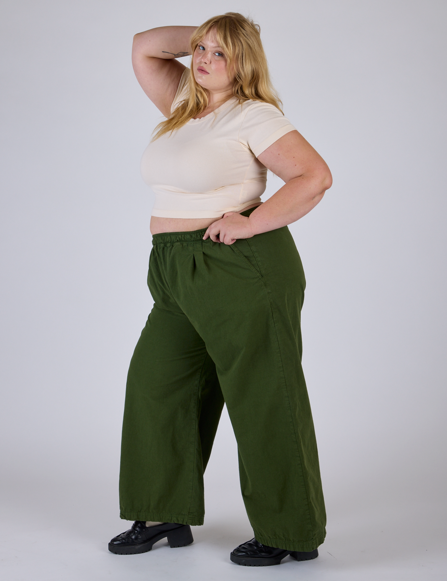 Pleated Pull-On Pants - Evergreen