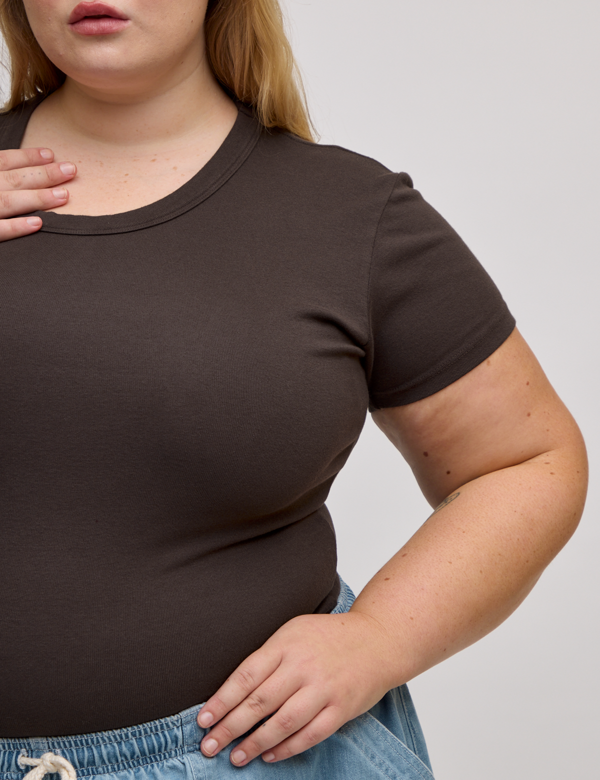 Close up of Baby Tee in Espresso Brown on Juliet