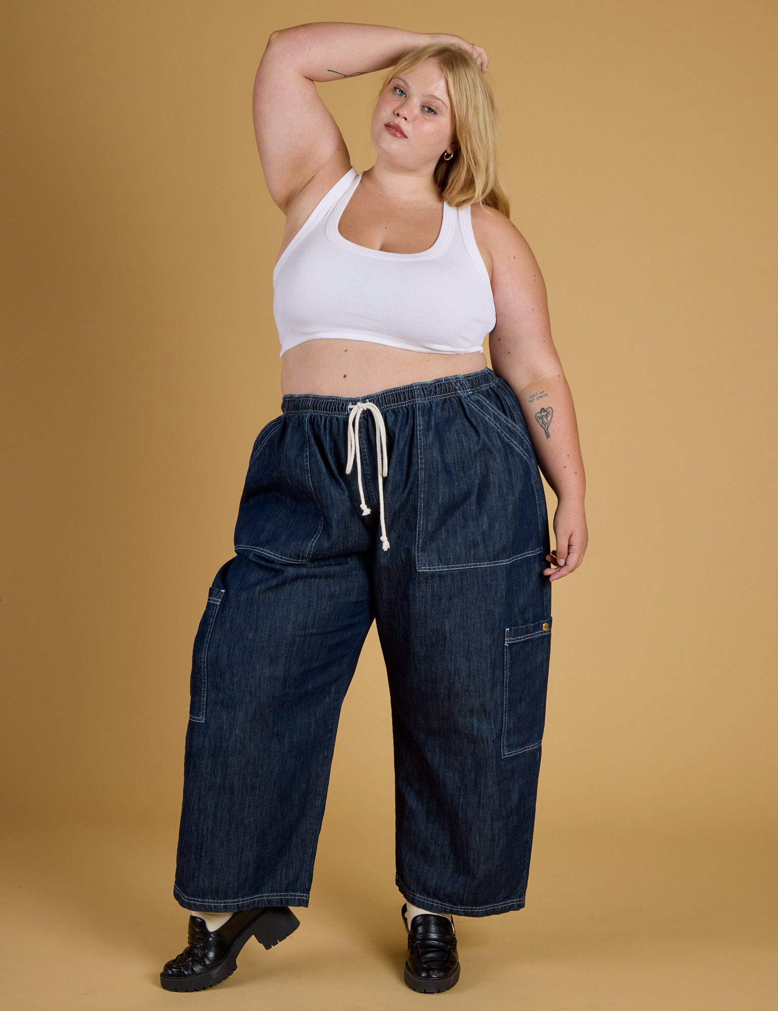 Contrast Stitch Mini Tank in Vintage Tee White paired with dark wash Denim Drop Pocket Pants