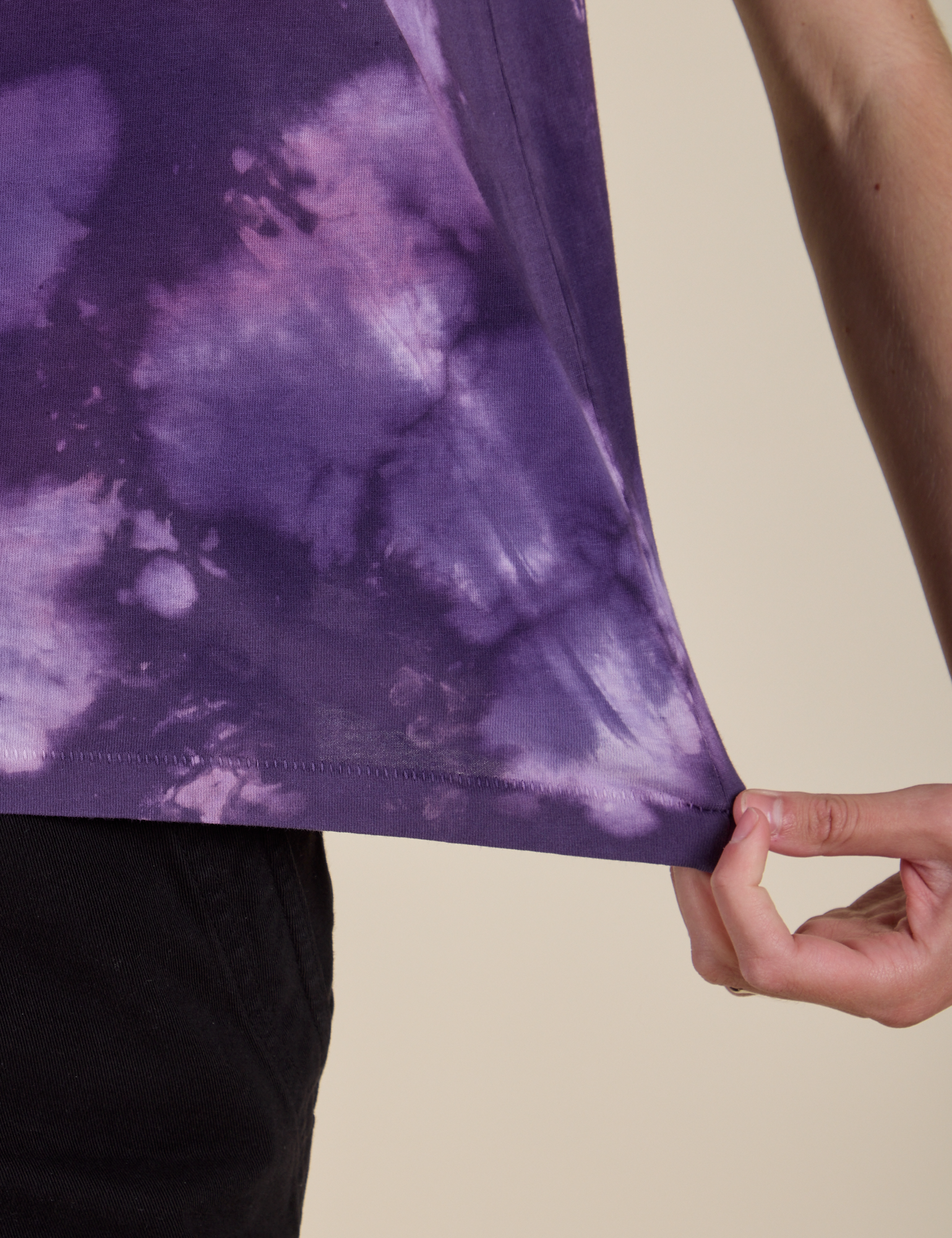 Magic Waters Vintage Tee - Dark Lavendar