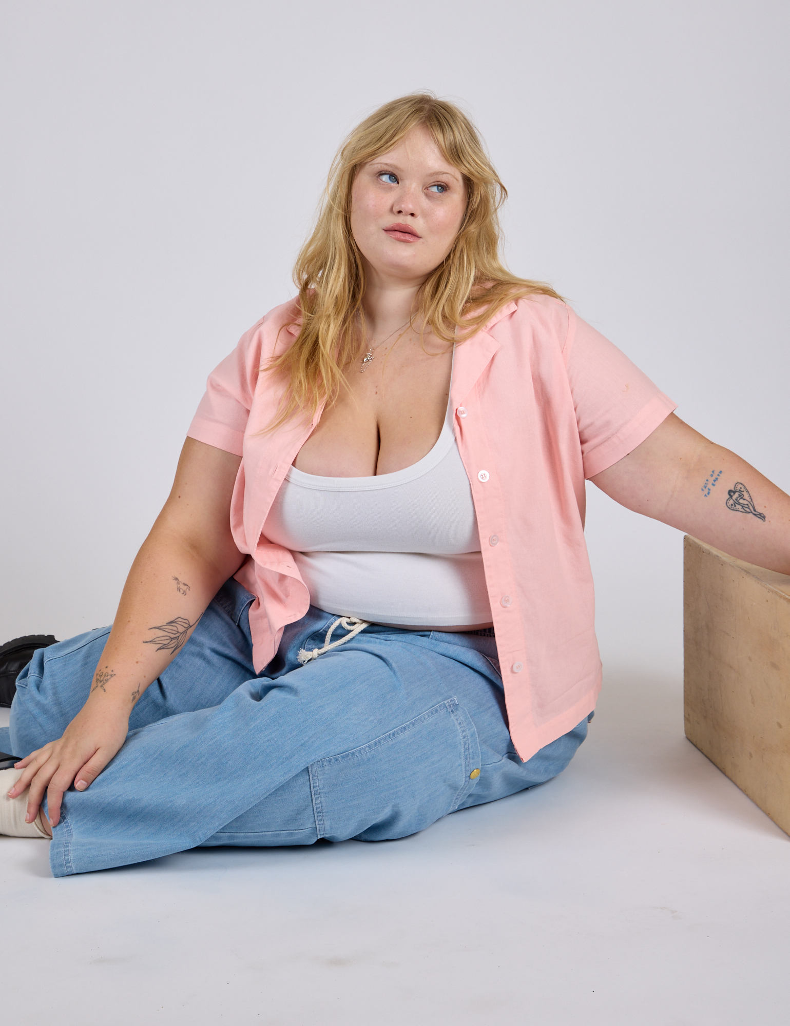Pantry Button-Up in Baby Pink and light wash Denim Drop Pocket Pants on Juliet