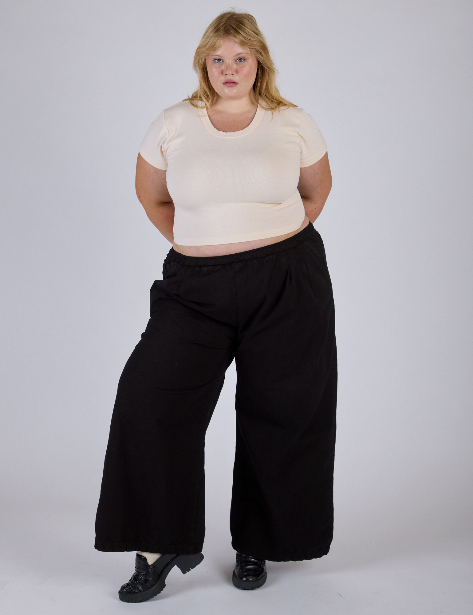 Pleated Pull-On Pants - Basic Black