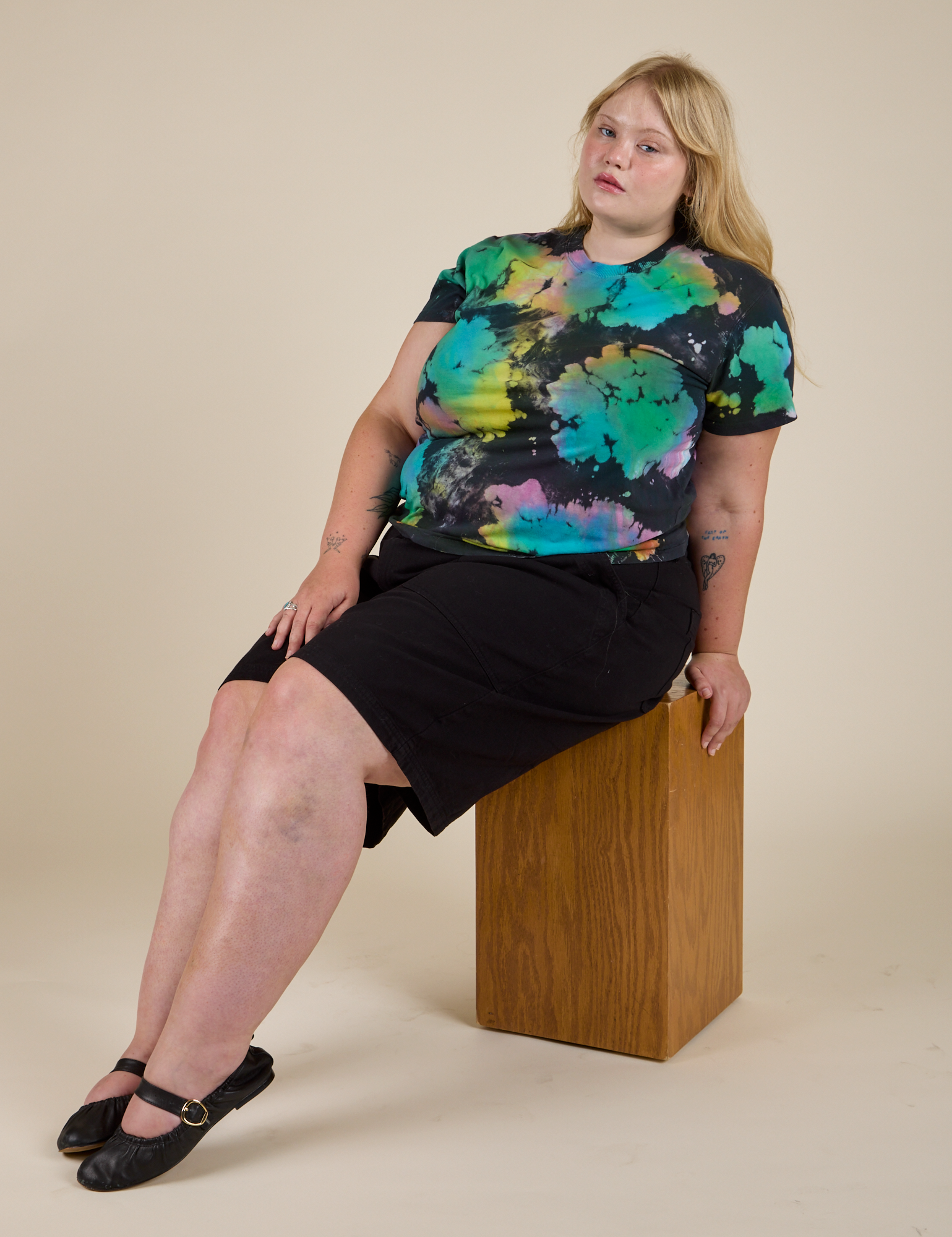 Magic Waters Vintage Tee - Rainbow