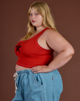 Icon Cropped Tank - Red Star