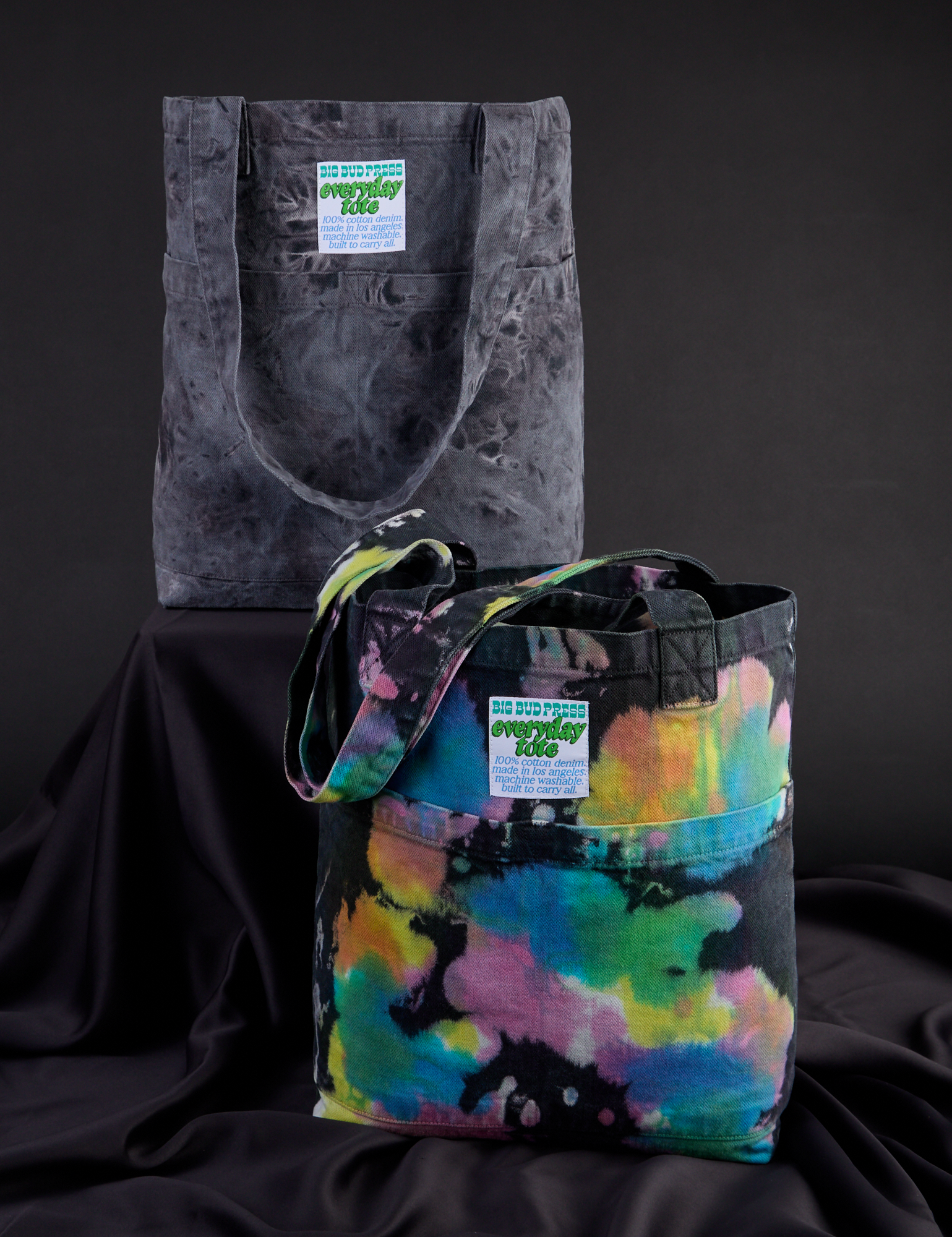Everyday Tote in Rainbow Magic Waters and Black Magic Waters