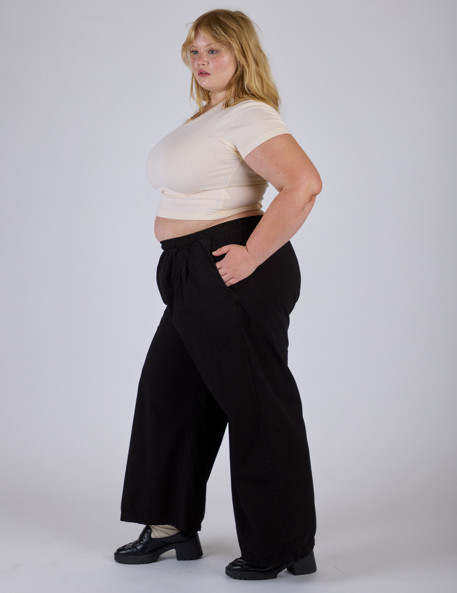 Pleated Pull-On Pants - Basic Black
