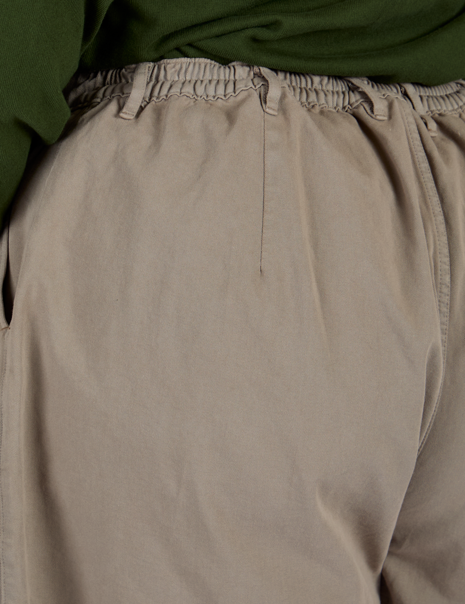 Pleated Trouser Shorts in Khaki Grey back close up on Juliet