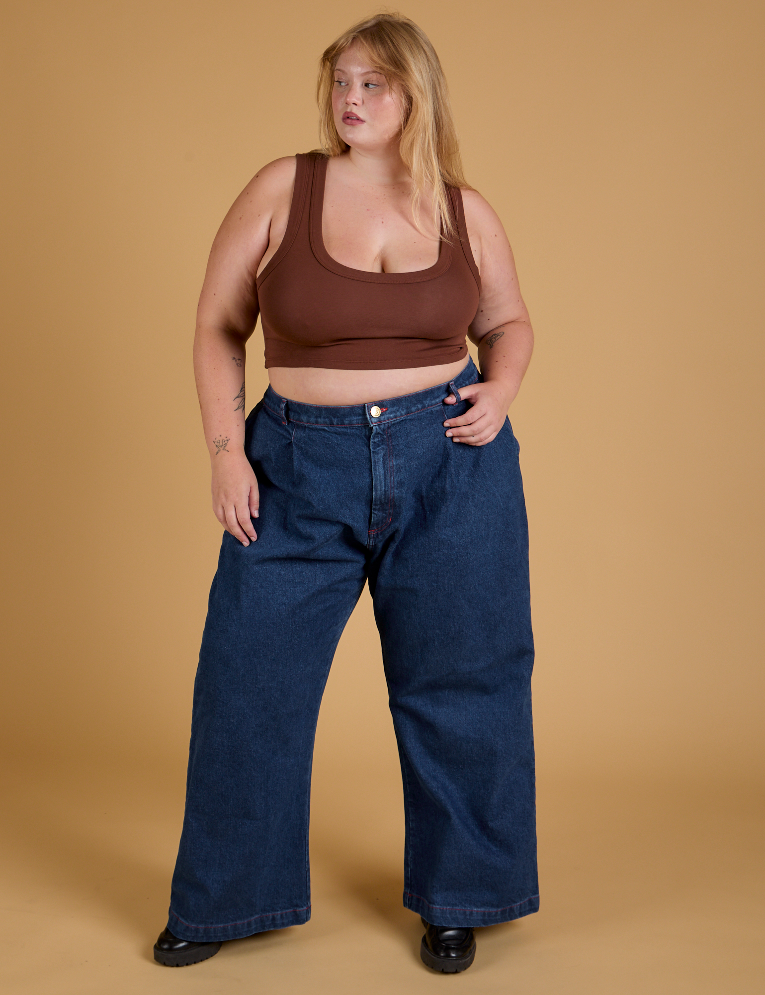 Mini Tank in Fudgesicle Brown and dark wash Indigo Wide Leg Trousers on Juliet
