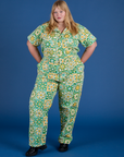 Juliet is 5’7” and wearing 2XL Spring Quilt Print Jumpsuit