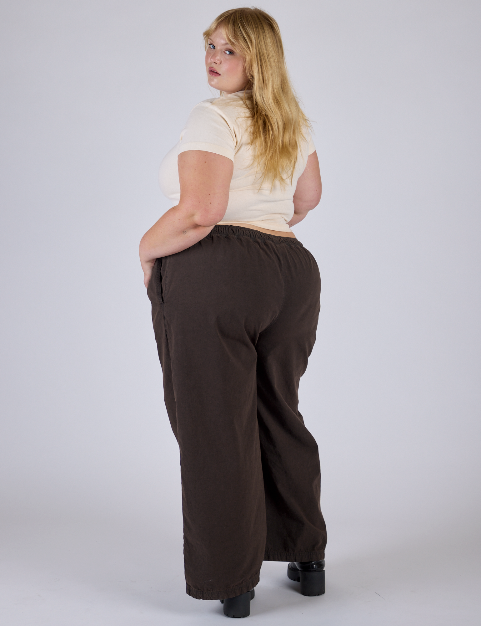 Pleated Pull-On Pants - Espresso Brown