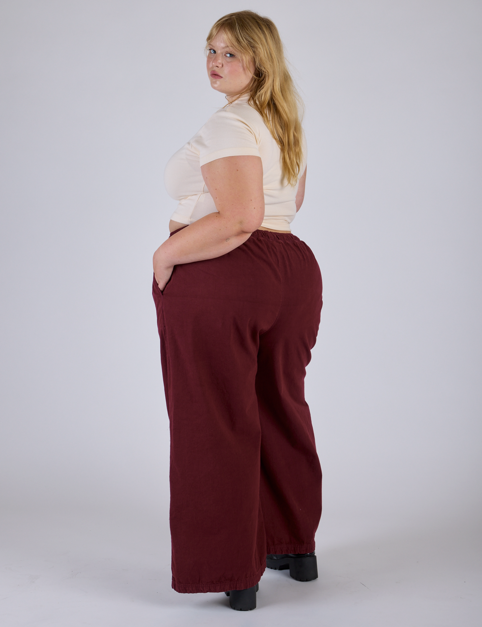 Pleated Pull-On Pants - Red Wine