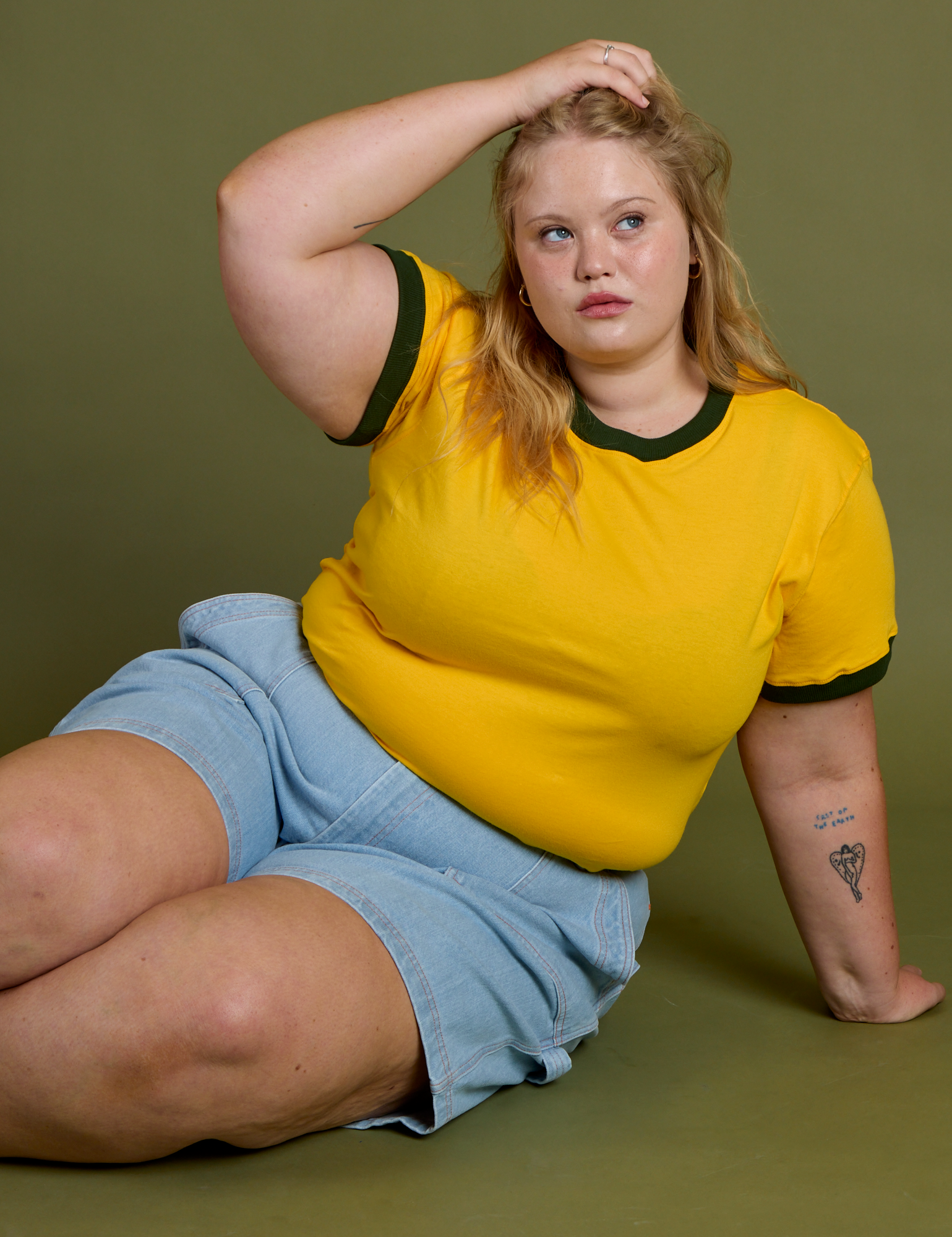 Vintage Ringer Tee in Sunshine Yellow worn by Juliet