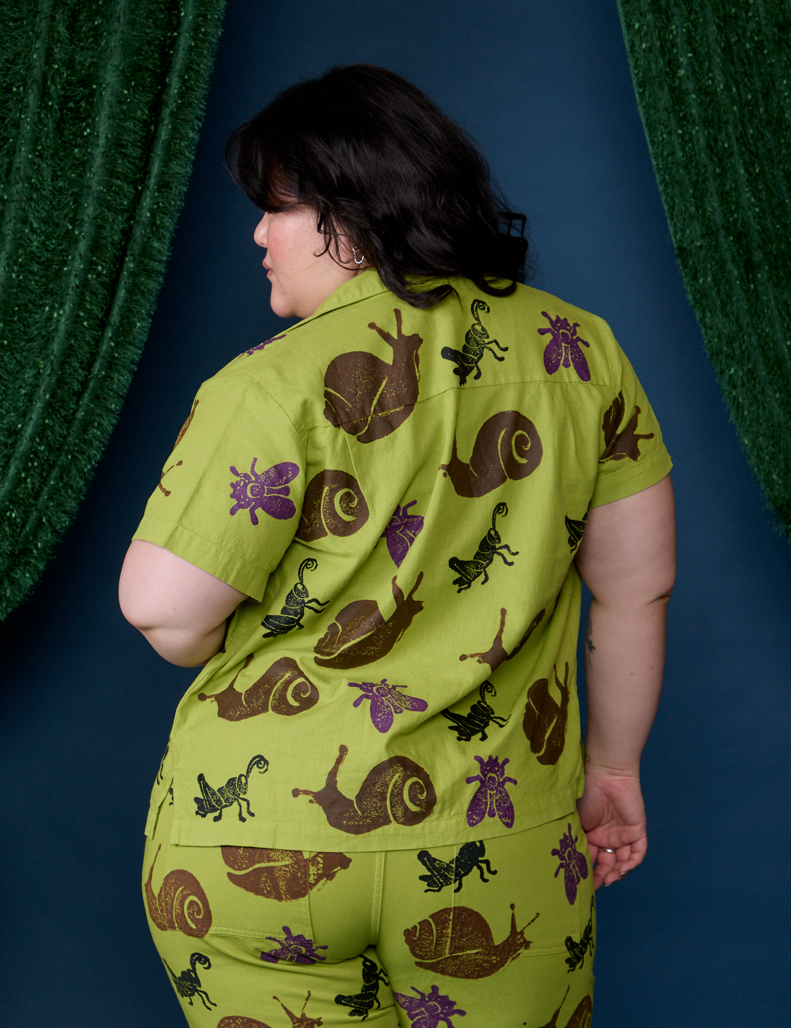 Paintstamped Pantry Button-Up in Big Bug back view on Ashley