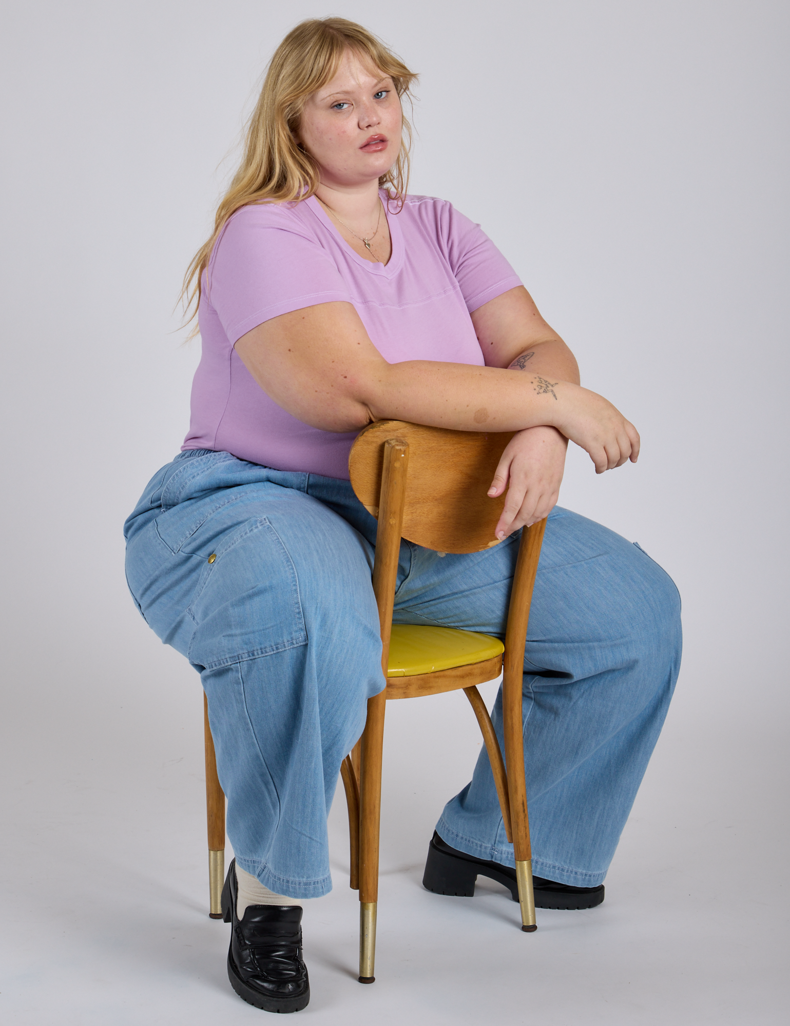 Jr. Varsity Tee in Lilac Purple and light wash Denim Drop Pocket Pants on Juliet