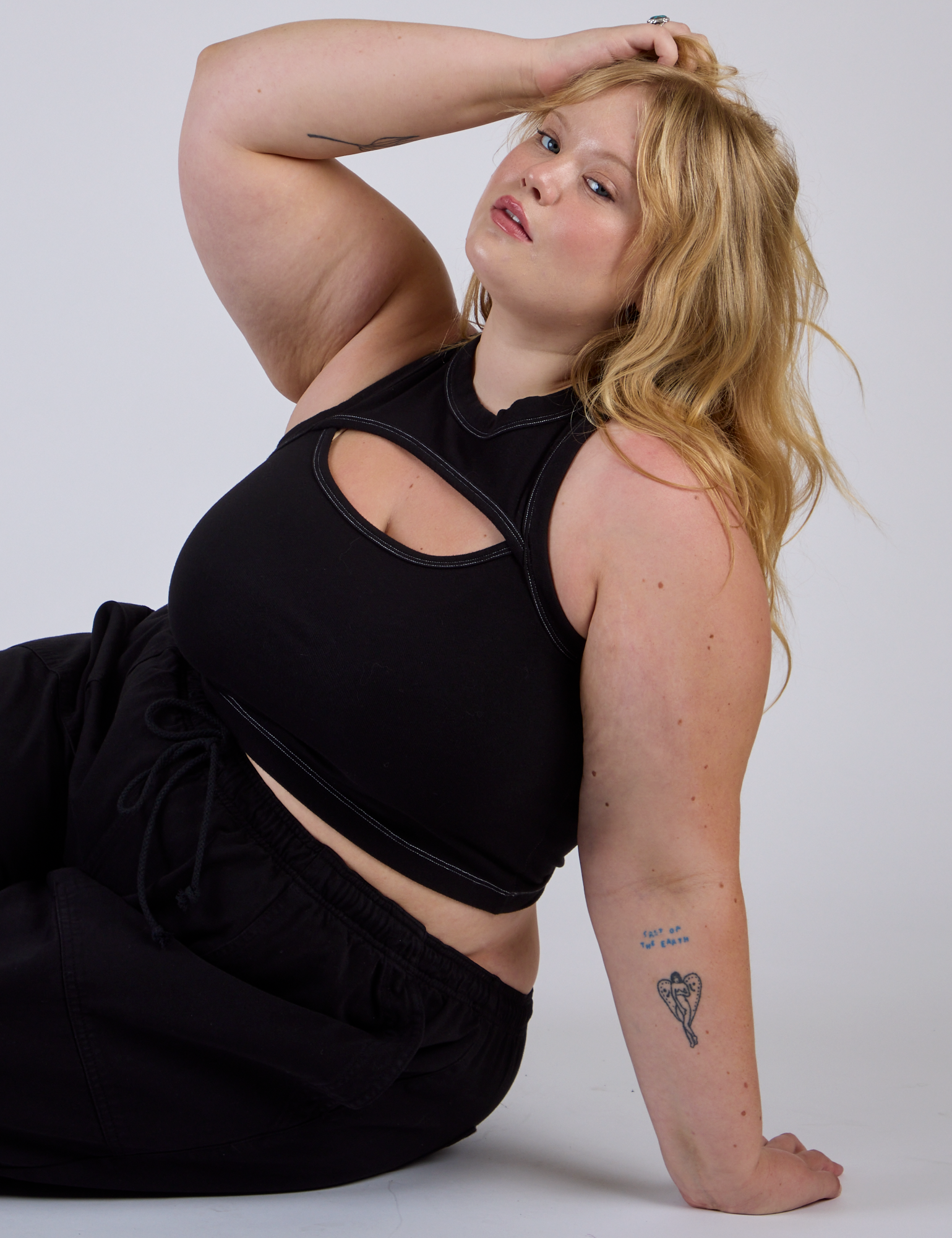 Porthole Tank - Basic Black