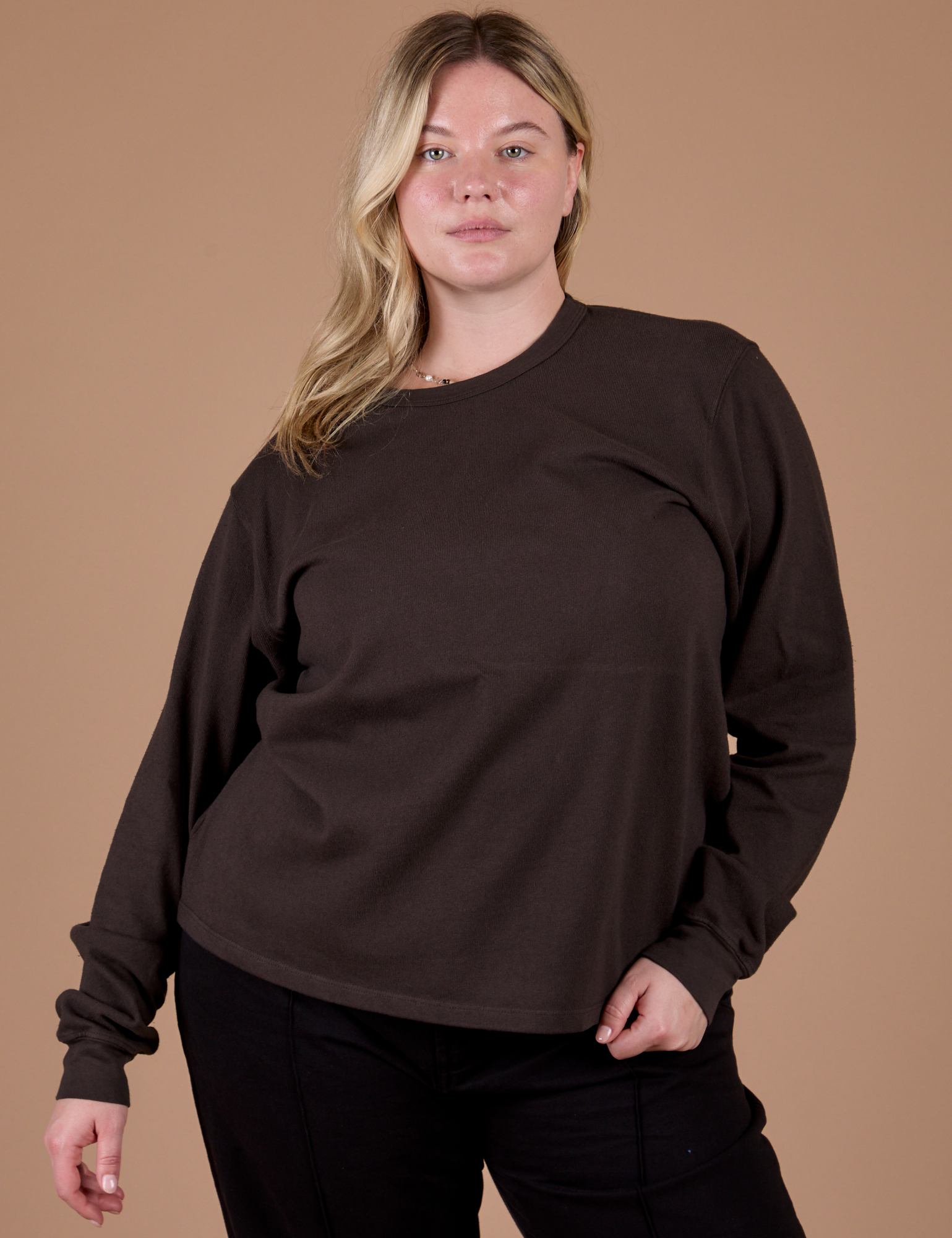 Long Sleeve Burly Tee in Espresso Brown on Lish