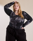 Juliet is 5'7" and wearing L Long Sleeve Baby Tee in Ink Blot