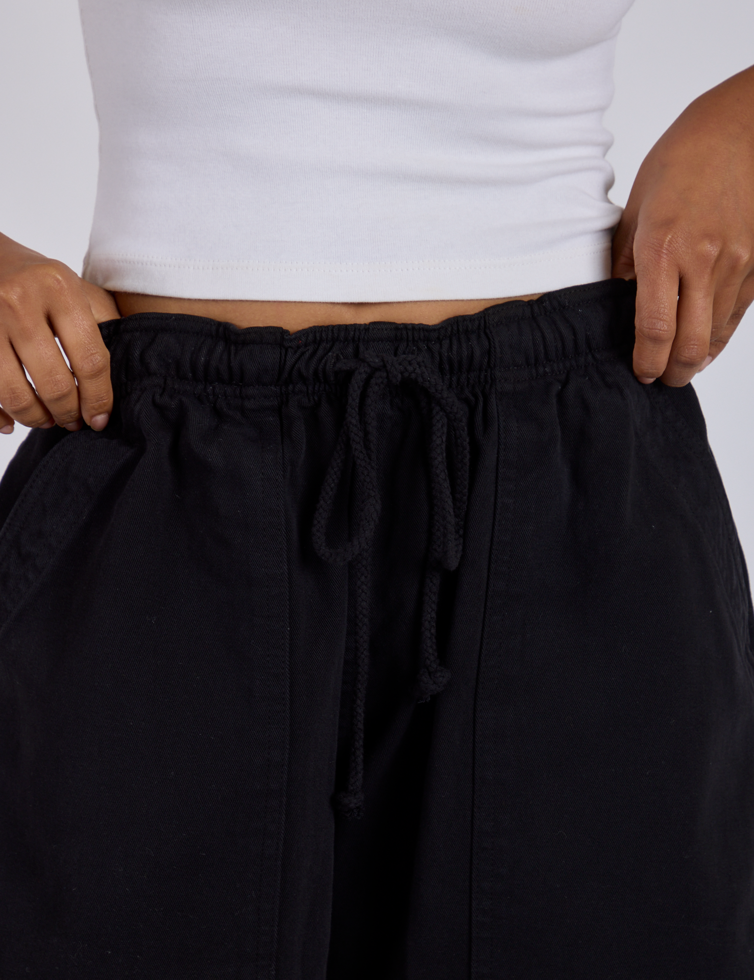 Drawstring Shorts - Basic Black