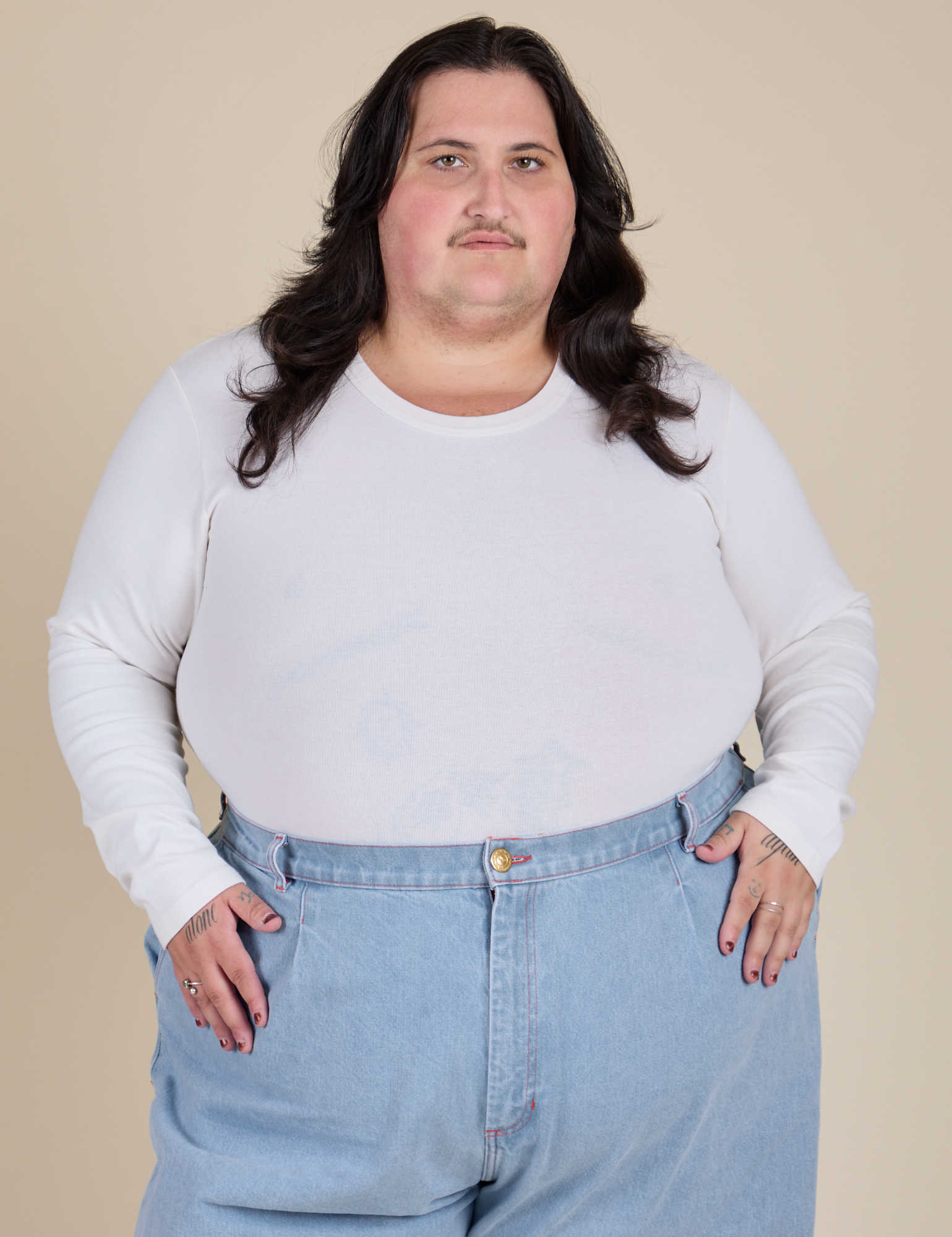Long Sleeve Baby Tee in Vintage Tee Off-White on Sam