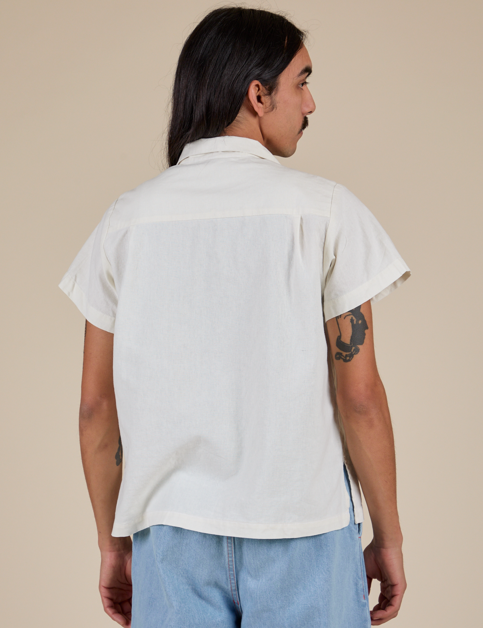 Pantry Button-Up in Vintage Tee White back view on Anthony