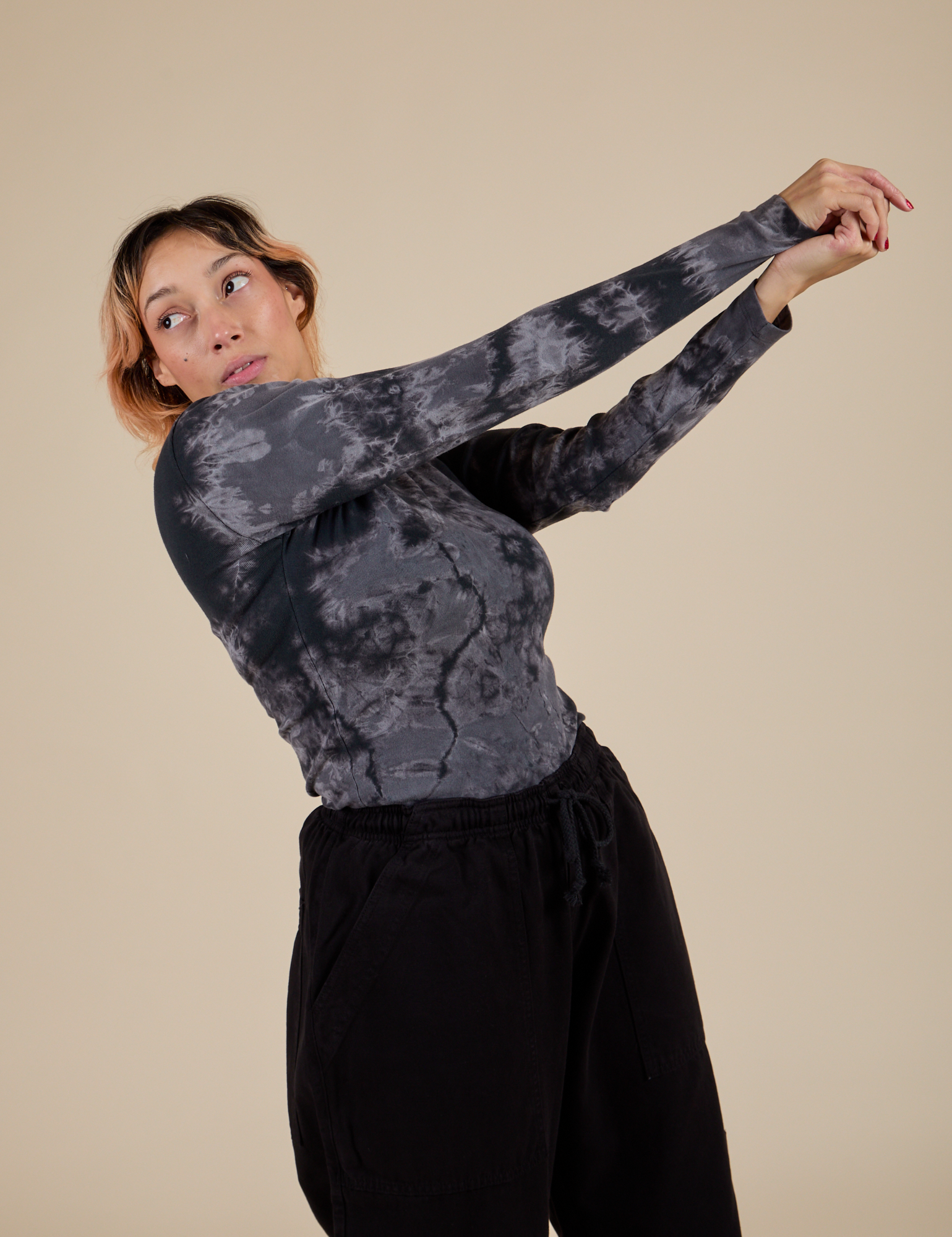 Long Sleeve Baby Tee in Black Magic Waters on Tiara