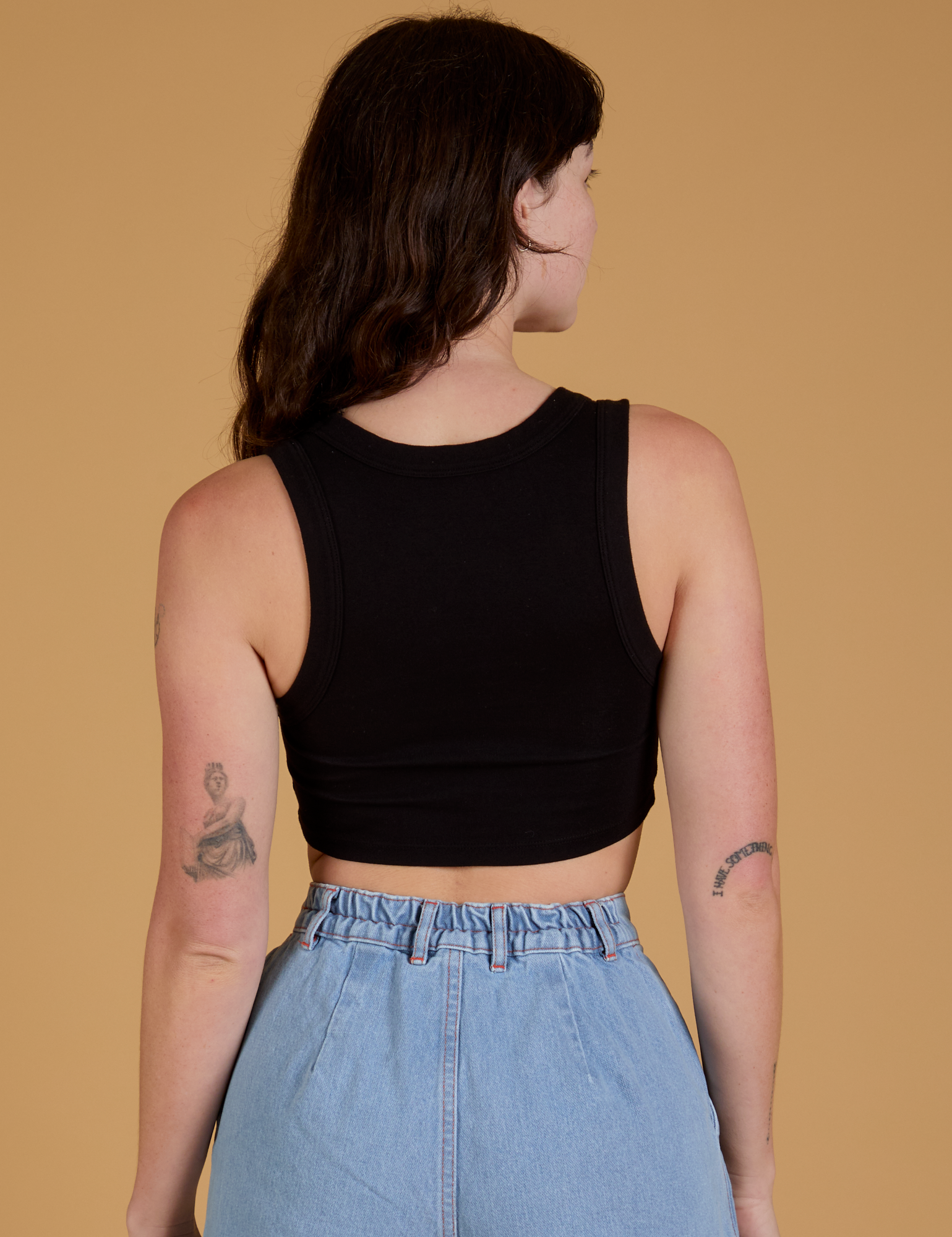 Mini Tank in Basic Black back view on Alex