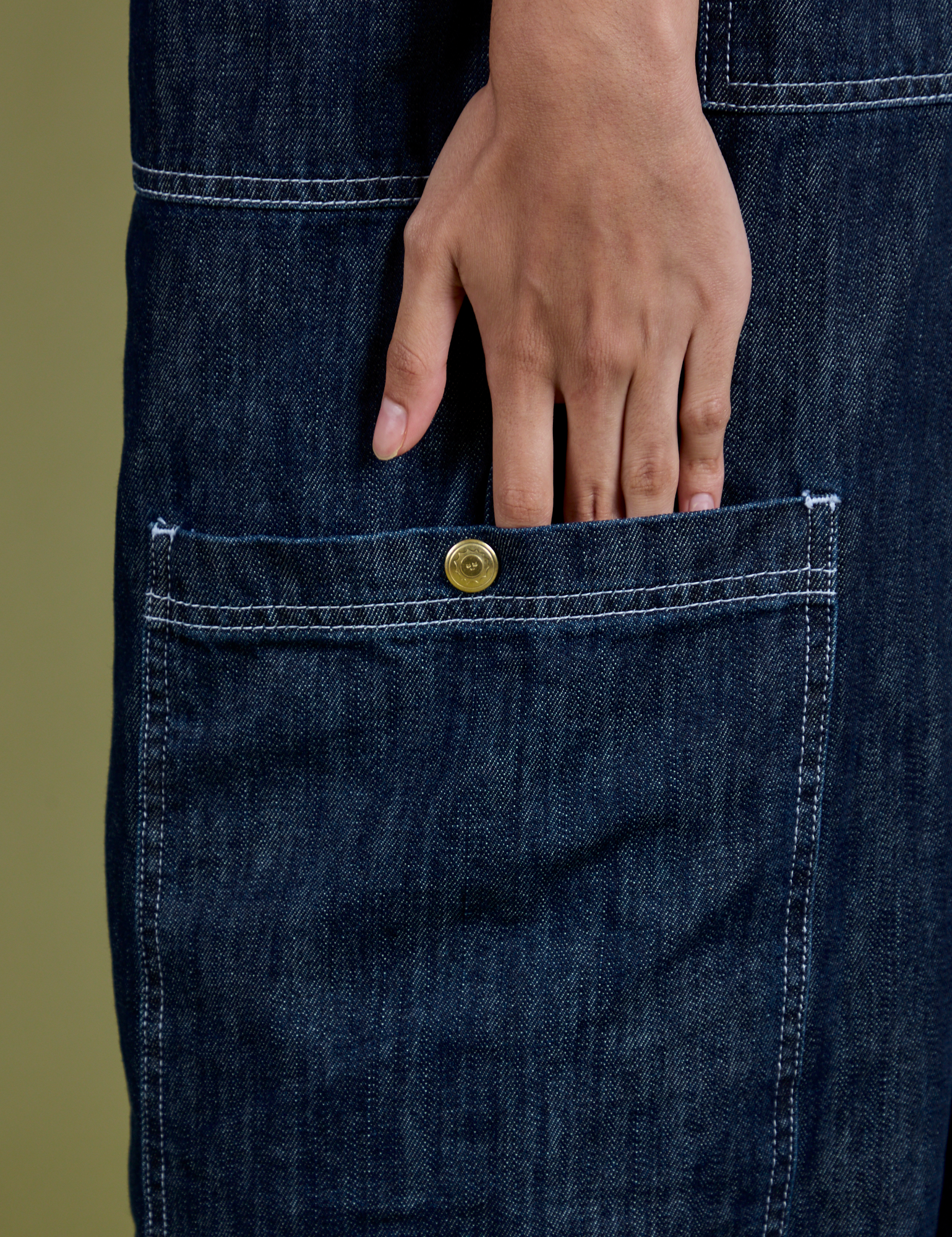 Close up of Denim Drop Pocket Pants in Dark Wash side pant leg pocket