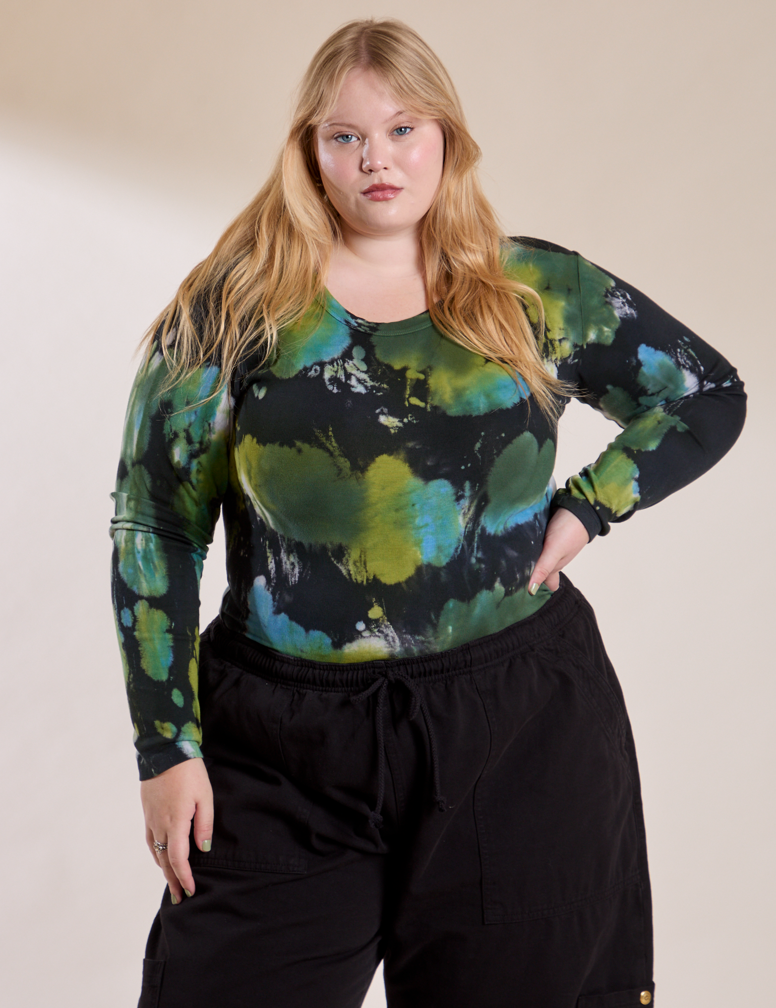 Long Sleeve Baby Tee in Green Pool on Juliet