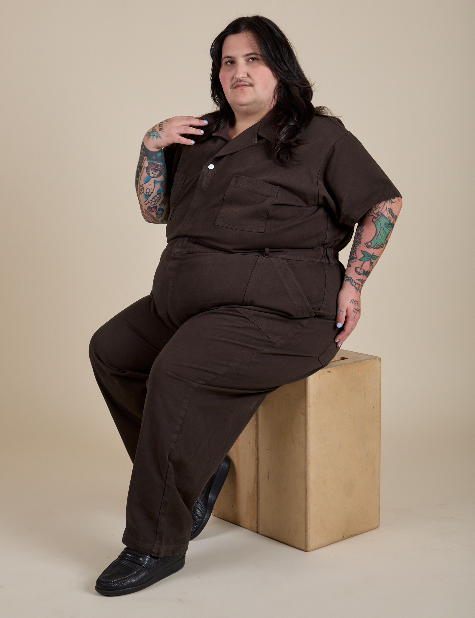 Short Sleeve Jumpsuit in Espresso Brown worn by Sam