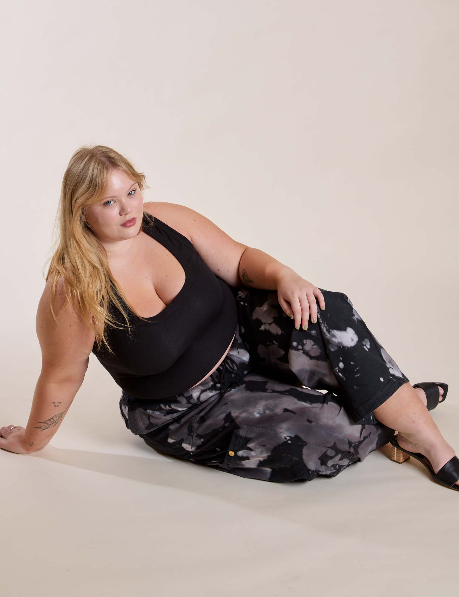 Magic Waters Drop Pocket Pants in Ink Blot and Cropped Tank in Basic Black on Juliet 