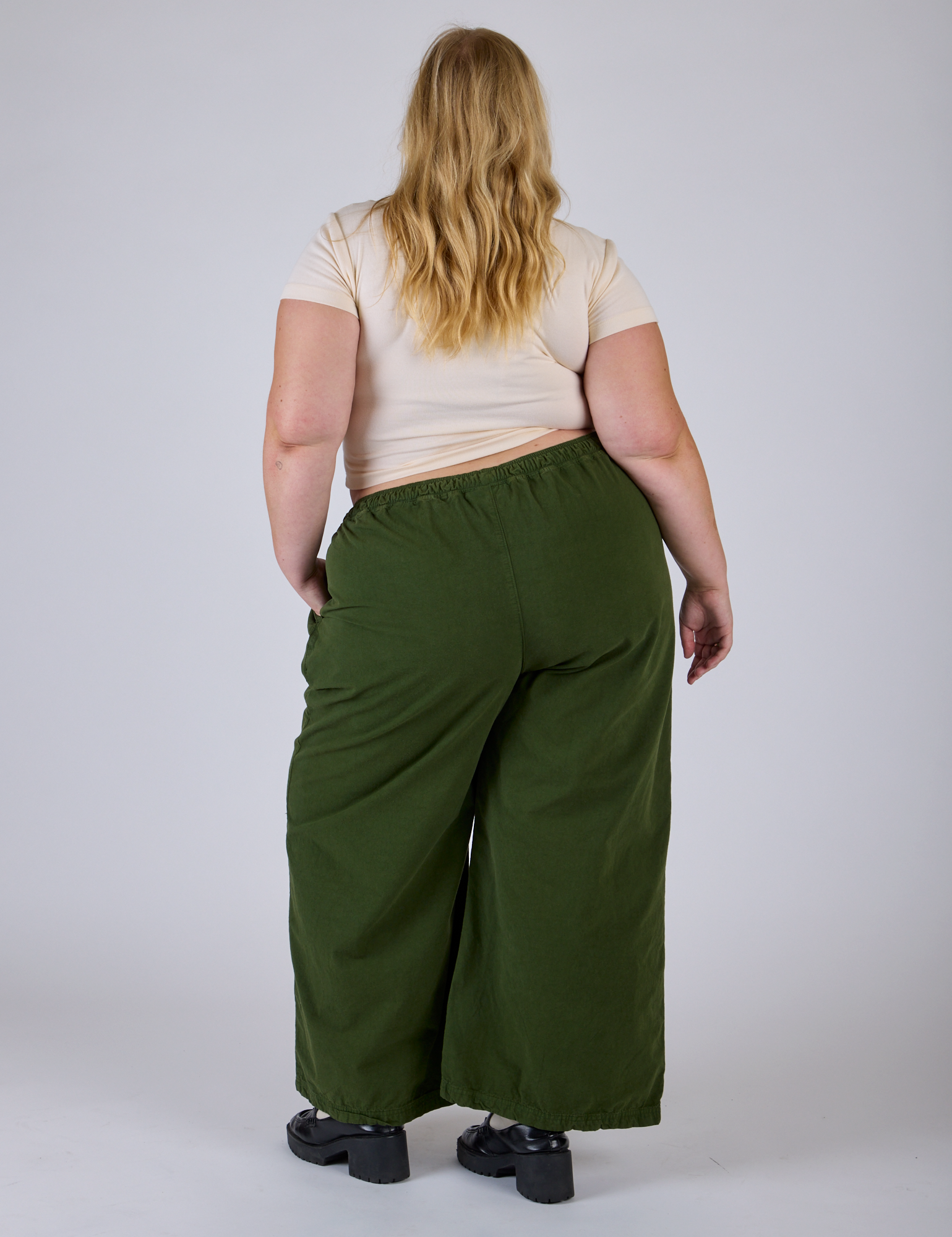 Pleated Pull-On Pants - Evergreen