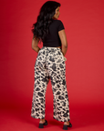 Back view of the Cow Drop Pocket Pant on Kandia