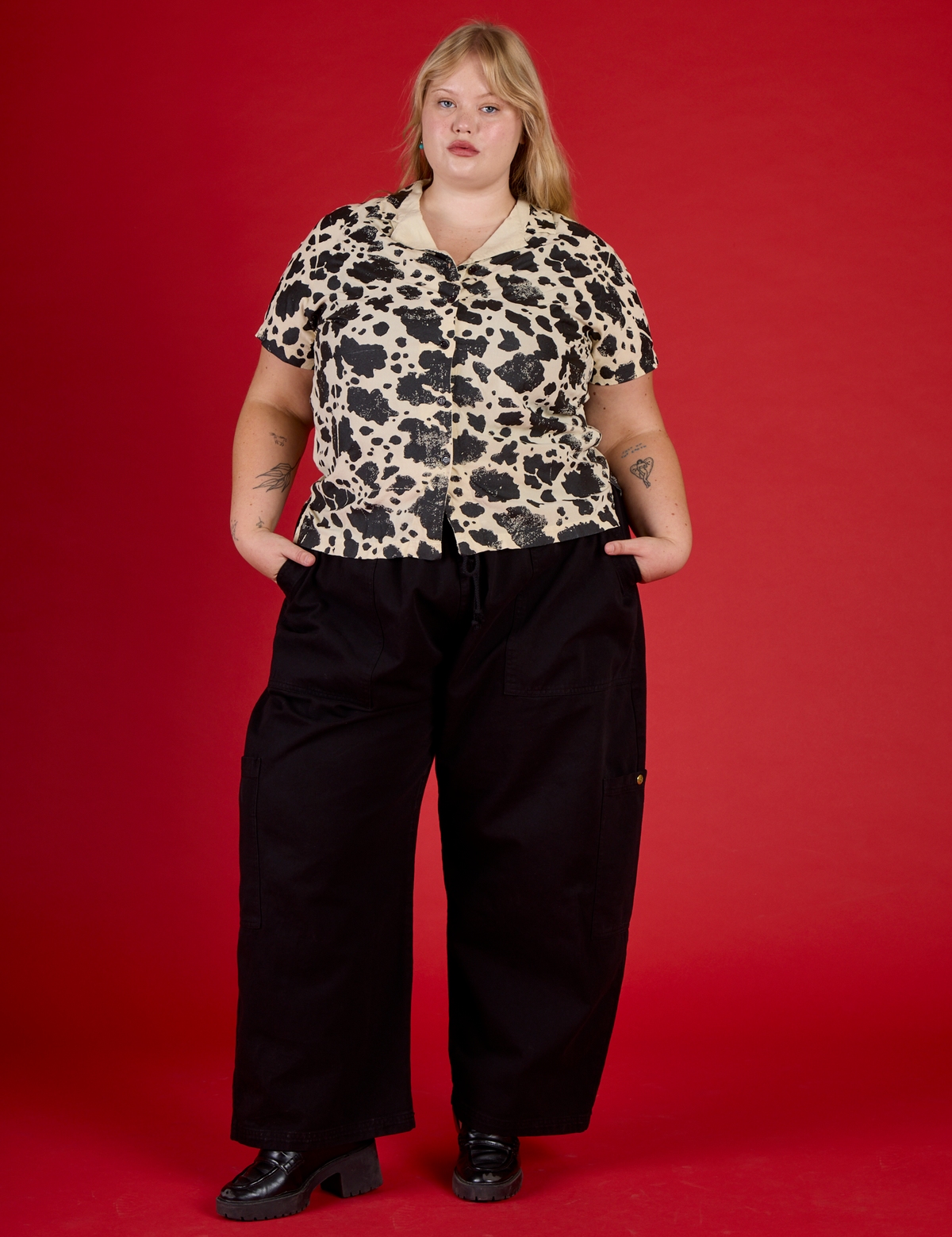 Juliet wearing the Cow Pantry Button Up with Black Drop Pocket Pants