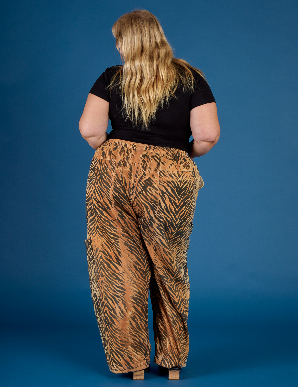 Back view of the Tiger Drop Pocket Pant